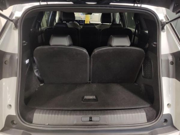 Peugeot 5008 1.2 Navi,Rückfahrkamera,Parkpilot,Klima