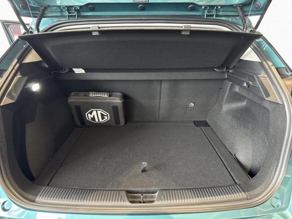 MG MG4 4 EV Premium 64kWh *LED*Navi*Pilot*Kamera*