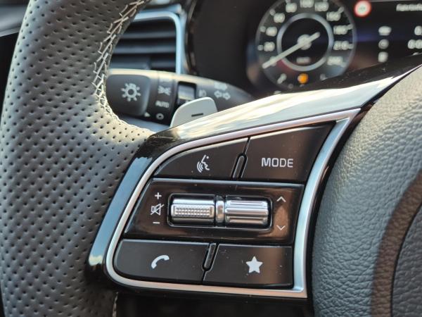 Kia Ceed SW 1.5T DCT7 GT-Line | TECH | el. HECKKLAPPE |