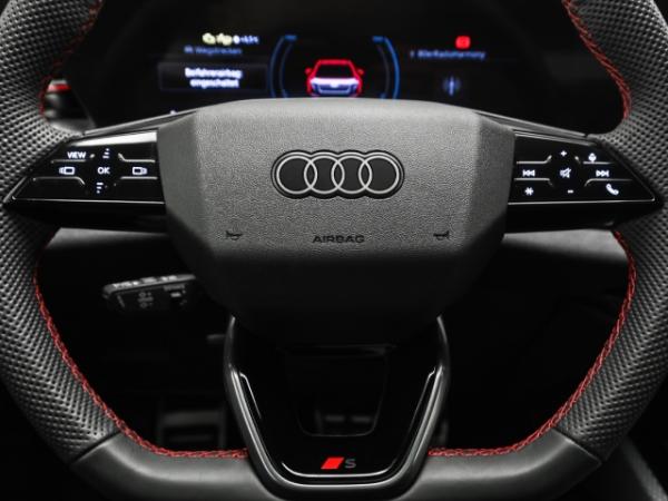 Audi A5 Avant e-hybrid quattro S line B&O Pano AHK Matrix