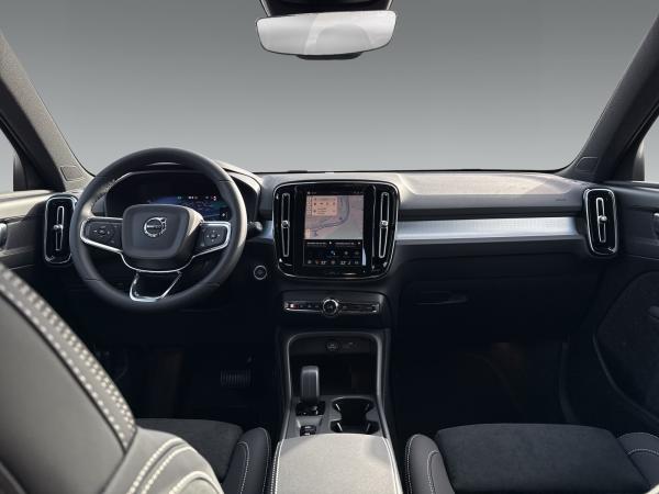 Volvo XC40 B3 Core+7.500€ Preisvorteil+360°+Ganzjahresbereifung+Winter