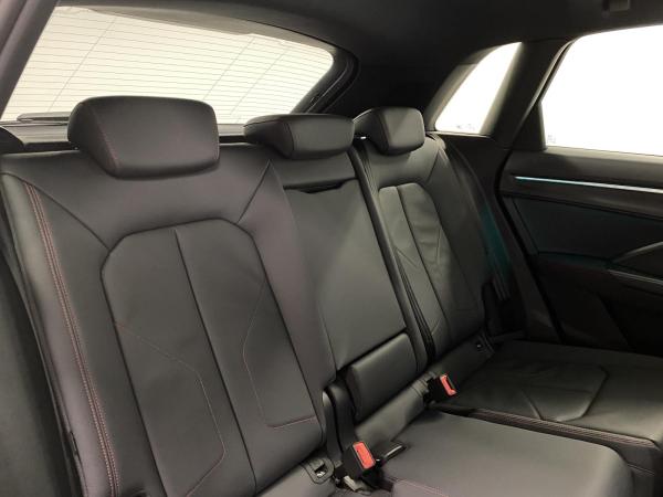 Audi Q3 45 TFSI quattro S line business - kurzfristig verfügbar !