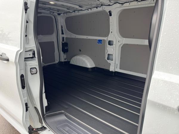 Volkswagen Transporter Kasten 2.0 TDI Aut. LR LED 5-J-GAR AHK KAMERA KLIMA PDC GRA