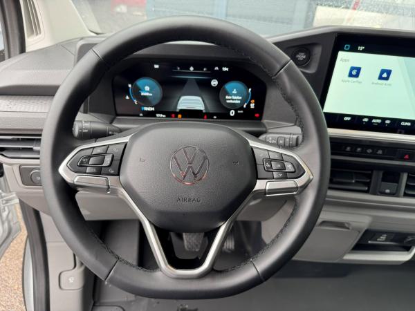 Volkswagen Transporter Kasten 2.0 TDI Aut. LR LED 5-J-GAR AHK KAMERA KLIMA PDC GRA