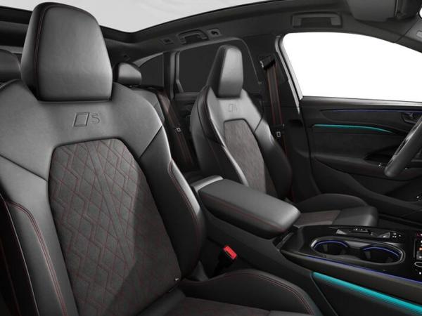 Audi A6 Avant edition one e-hybrid qu S tr. Luft PANO