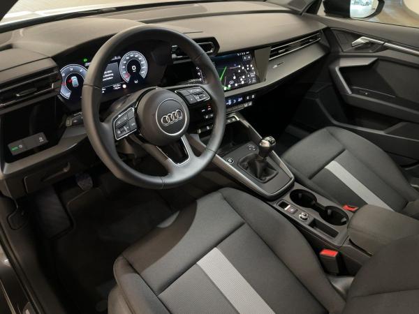 Audi A3 Sportback 30 TDI 6-G. LED RFK NAVI PDC VIRTC