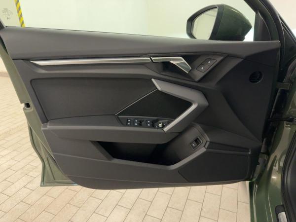 Audi A3 Sportback 35 TDI S tr. LED AHK NAVI PDC VIRTC