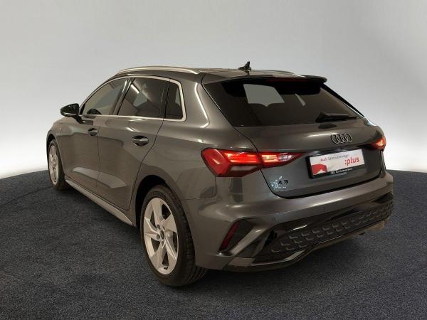 Audi A3 Sportback TFSI e S line 40 e S tr. RFK AHK