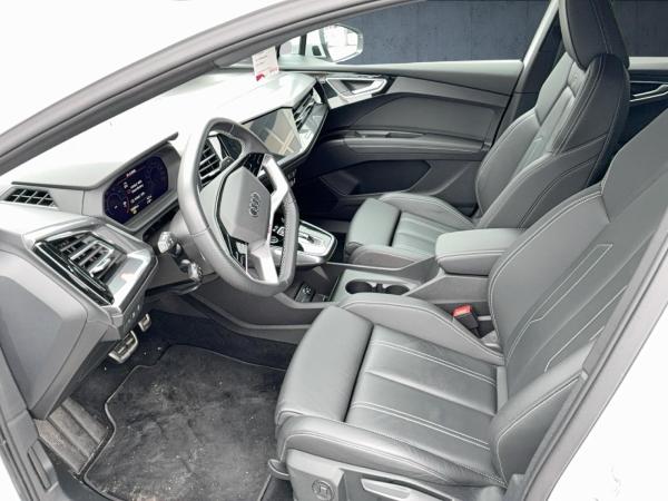 Audi Q4 e-tron 55 qu. Matrix PANO AHK 21 ACC 360