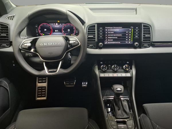 Skoda Karoq Sportline Fahrass+ AHK 19" Navi Kam Komfort