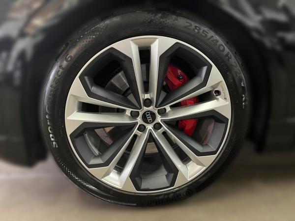 Audi SQ8 AHK B&O Fahrwerkspaket advanced Nachtsicht