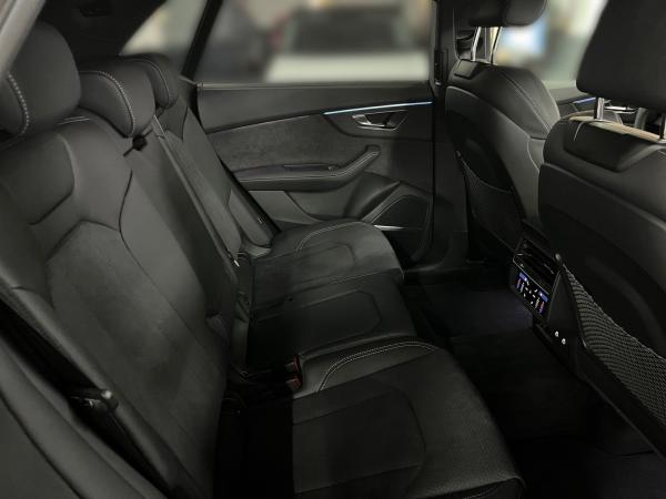 Audi SQ8 AHK B&O Fahrwerkspaket advanced Nachtsicht