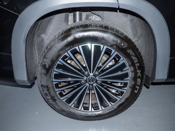 Volkswagen Tayron 2.0 TDI 4M Life 7-Sitzer DCC AHK Kamera