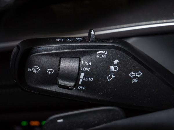 Volkswagen Tayron 2.0 TDI 4M Life 7-Sitzer DCC AHK Kamera