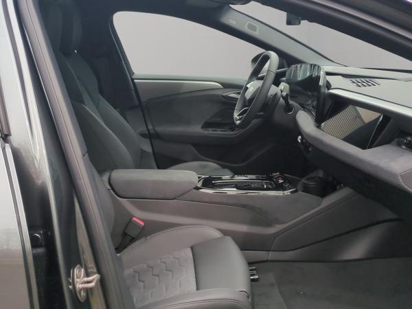 Audi A6 e-tron Avant performance 270 kW *AHK *Panorama Glasdach *Bang & Olufsen