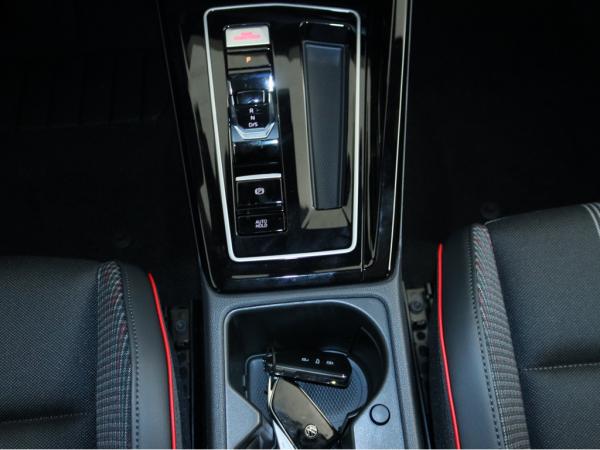 Volkswagen Golf GTI EDITION 50 DARK MOSS "SOFORT VERFÜGBAR"