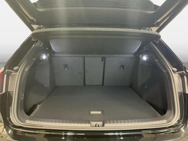 Audi Q4 e-tron Q4 45 e-tron ACC AHK AUT Fernlichtass. LM