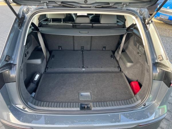 Volkswagen Tayron 2.0 TDI DSG 4M LIFE +AHK +360° +DCC +IQ.L