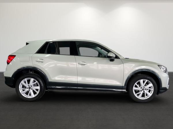 Audi Q2 advanced 35 TFSI Navi Matrix Parken Sportsitze