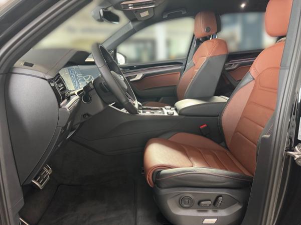 Volkswagen Touareg R-Line 3.0TDI +AHK+KAMERA+STDHZ+