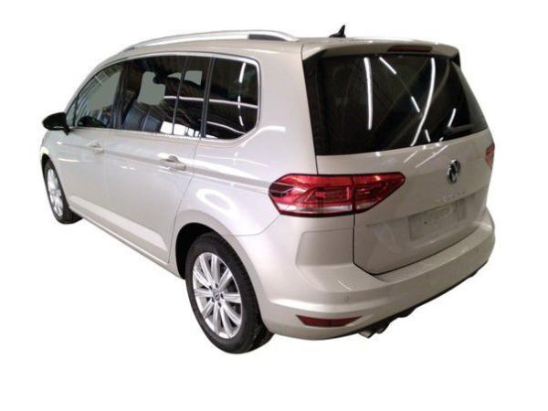 Volkswagen Touran HIGHLINE 2.0TDI DSG ACC.5J-G.AHK.STHZG.KAMERA.PANO.NAVI+VC.LED.4xSHZ