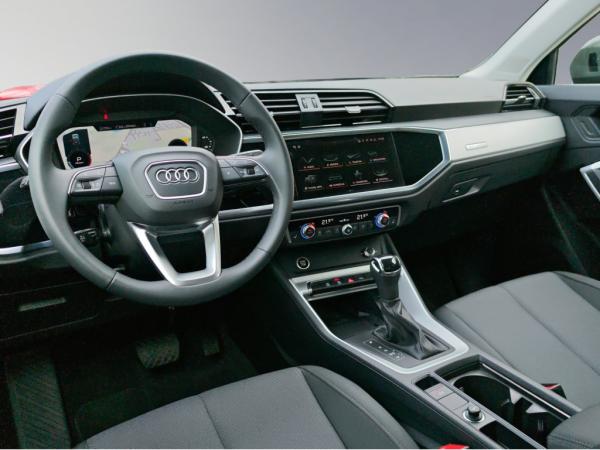 Audi Q3 35 TFSI advanced S-tronic