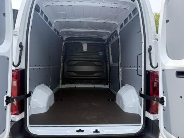 Renault Master Kastenwagen E-Tech FWD Kasten advance L2H