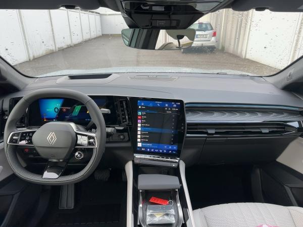 Renault Espace 6 Iconic Full Hybrid E-Tech 200 5-Sitzer