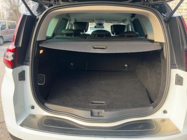 Renault Grand Scenic 1.3 TCe 140 Techno