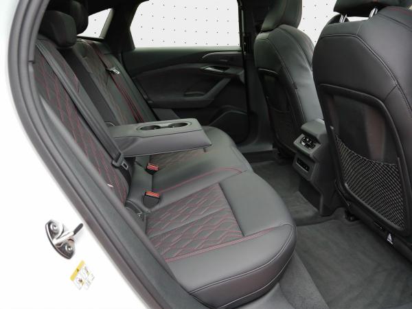 Audi S6 e-tron S6 Sportback e-tron qu. S line AHK*Air*Pano*HuD