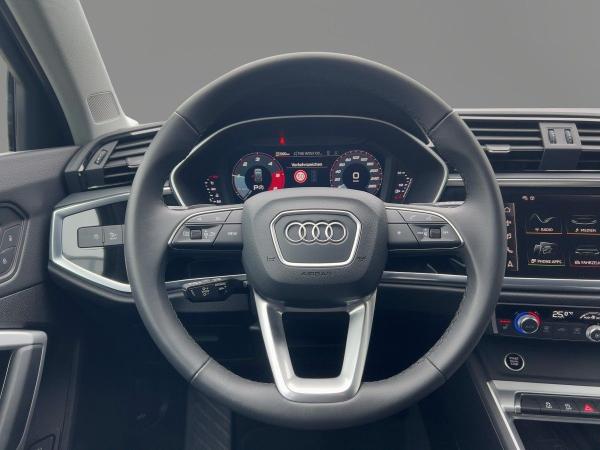 Audi Q3 35 TDI advanced S tronic AHK Kamera Navi LED