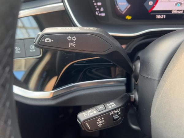 Audi Q3 35 TFSI S line S tronic AHK LED Navi Virtual