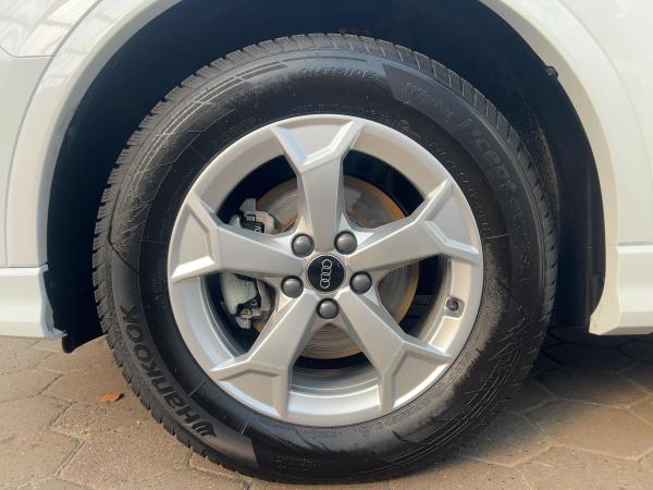 Audi Q3 35 TFSI S line S tronic AHK LED Navi Virtual