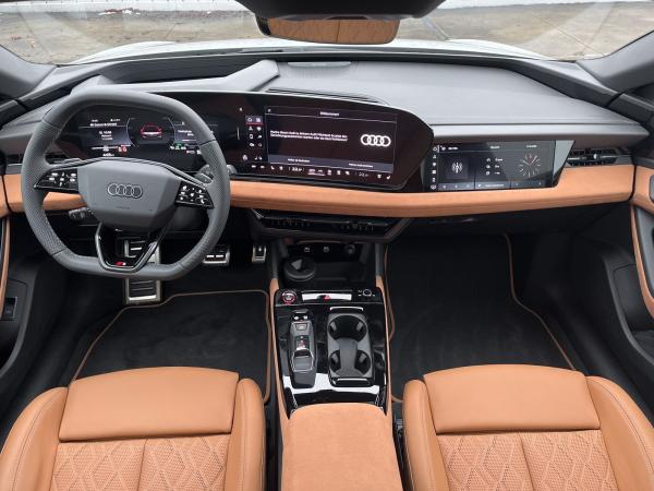 Audi S6 e-tron S6 Avant e-tron quattro AHK B&O Pano Head-Up Matrix
