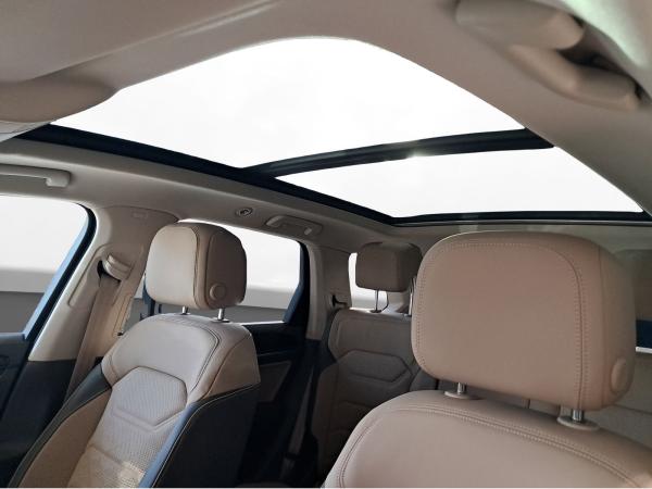 Volkswagen Touareg R-Line 3,0 V6 TDI 4MOTION