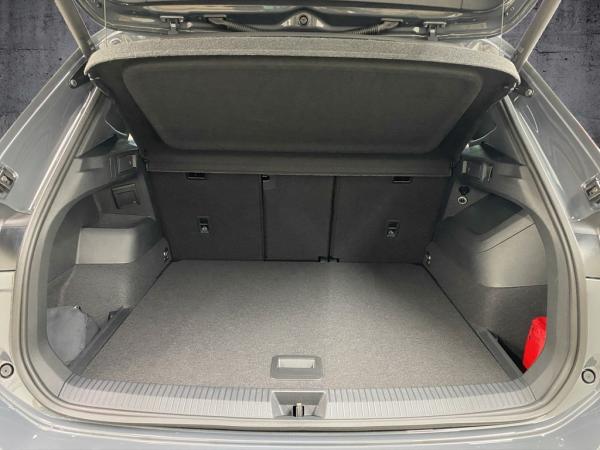 Volkswagen Tiguan 1.5 eTSI DSG R-line