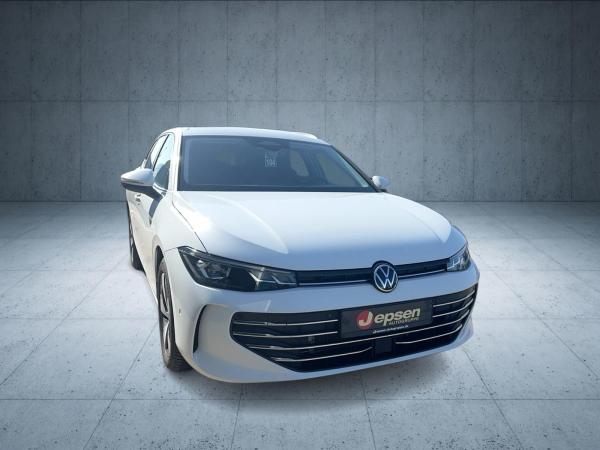 Volkswagen Passat Business /AHK /GANZJAHRESREIFEN