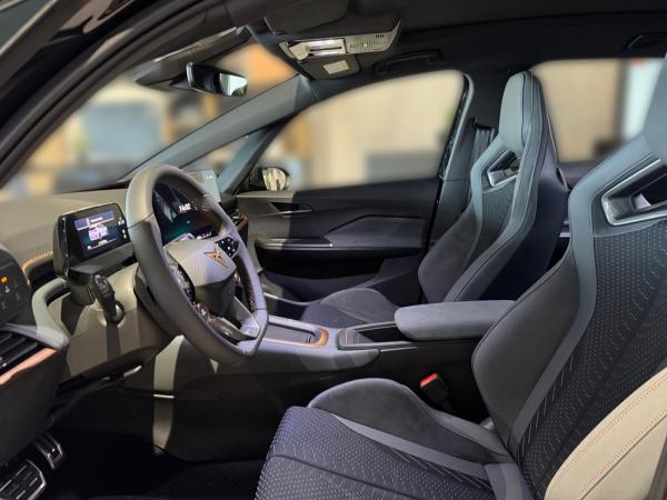 Cupra Born VZ *HuD*Navi*Wärmep.*Sennheiser*Kamera*