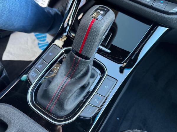 Hyundai i30 CW 1.6T DCT N-Line PANO LED NAVI APP