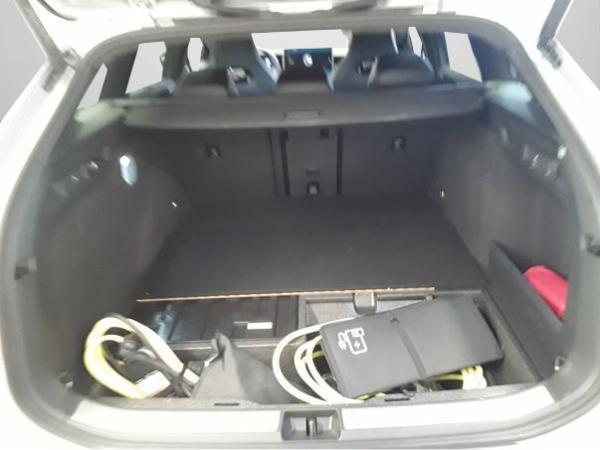 Volkswagen Passat 1,5 TSI Hybrid R-Line DSG RFK/NAVI/LES/Sitzheizung vo./u.v.m.