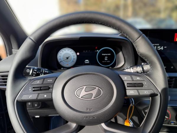 Hyundai i20 1.0 T-GDI 90 PS MT Blackline, BOSE, VERFÜGBAR