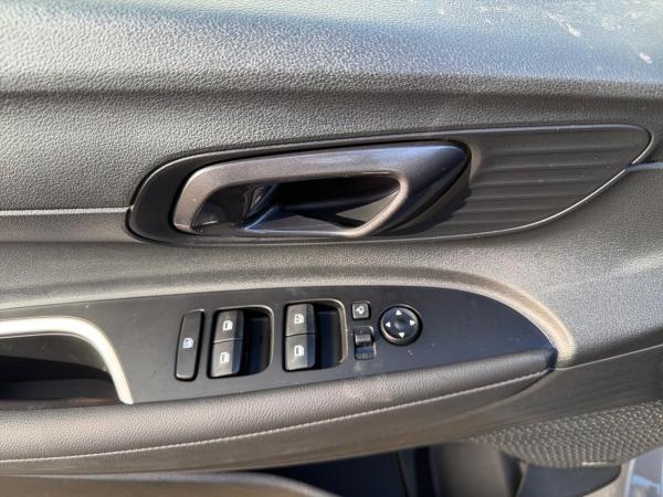 Hyundai i20 1.0 T-GDI 90 PS MT Blackline, BOSE, VERFÜGBAR