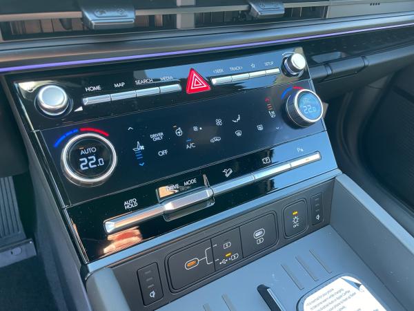 Hyundai SANTA FE 1.6 T-GDI Hybrid Blackline 2WD Auto