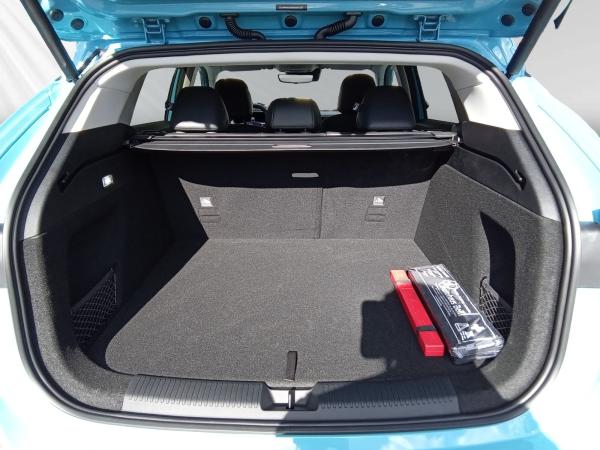 MG HS HEV Luxury Privat **Schwerbehinderung**