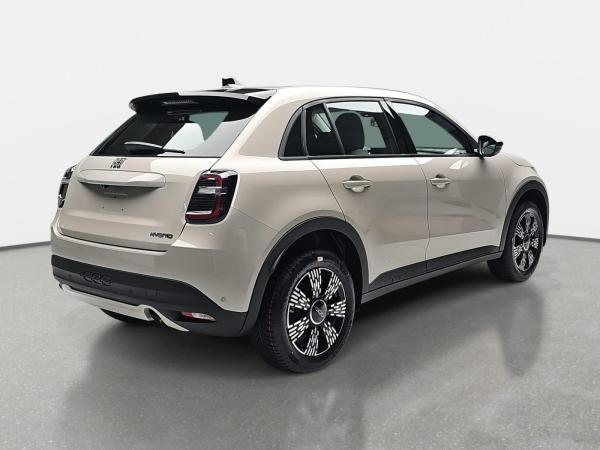 Fiat 600 1.2 T3 HYBRID DCT BUSINESS EDITION MJ26 ALLWETTERREIFEN