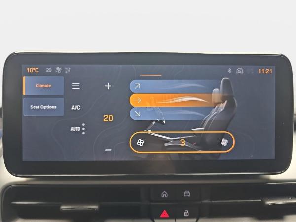 Jeep Avenger AVENGER 1.2 E-HYBRID T3 DCT BLACK EDITION MJ26 INFOTAINMENT & KOMFORTPAKET