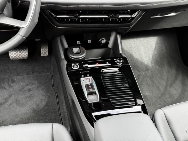 Audi Q6 e-tron S line Matrix/Kamera/Sitz.- u. Lenkradheizung/ACC