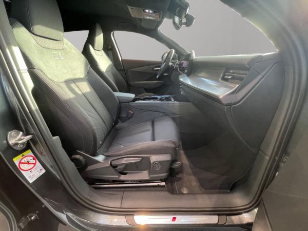 Audi Q3 SB e-hybrid S line LED Plus Navi Rü AHK 20" Audi Q3 SB e-hybrid S line LED Plus Navi Rü AHK 20"