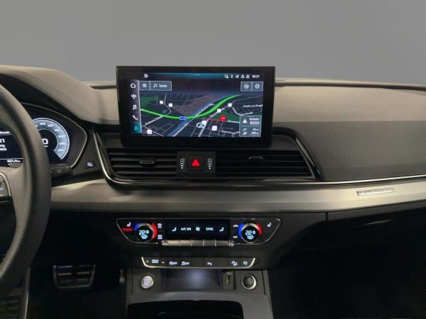 Audi Q5 S line 40 TDI qu.S tr. PDC RFK MATRIX RFK ACC