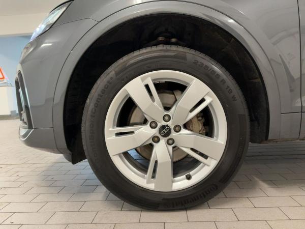 Audi Q5 S line 40 TDI qu.S tr. PDC RFK MATRIX RFK ACC